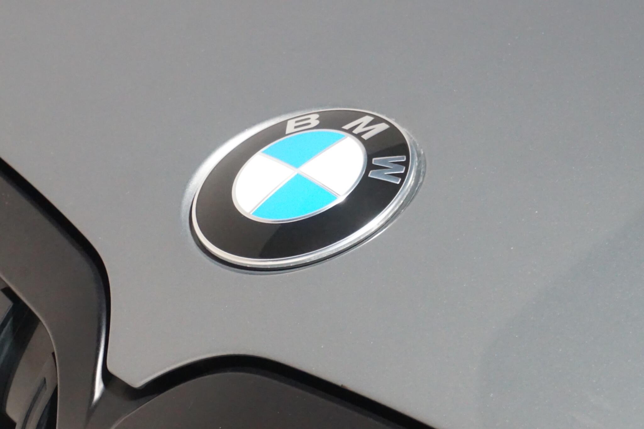 BMW X7 3.0 40d MHT M Sport SUV 5dr Diesel Hybrid Auto xDrive Euro 6 (s/s) (352 ps)